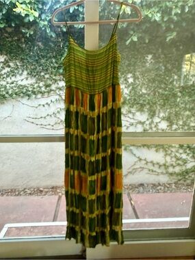 sage green dress woman Santiago Cut-Out Ruffle Maxi Dress Sage L